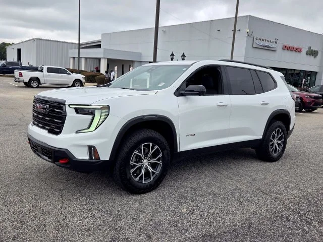 Used 2026 White GMC AT4 image 3