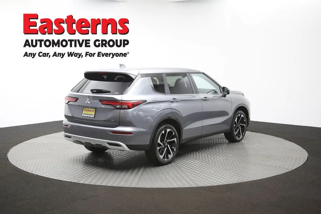 Used 2024 Gray Mitsubishi SE image 41
