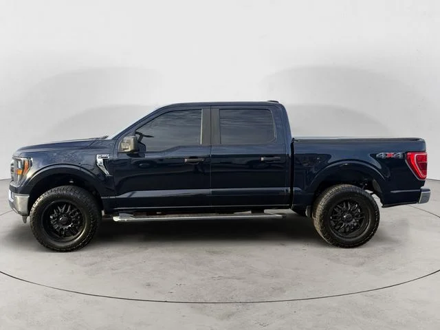 Used 2023 Blue Ford XLT image 7