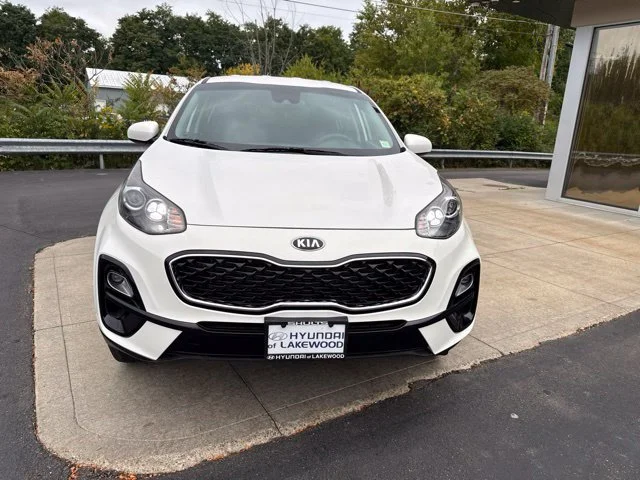 Certified Used 2020 White Kia LX image 2