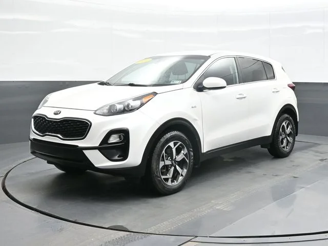 Used 2022 White Kia LX image 1