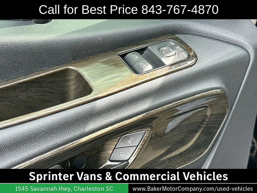 Used 2019 Jet Black Mercedes-Benz Cargo 170 WB EXT image 19
