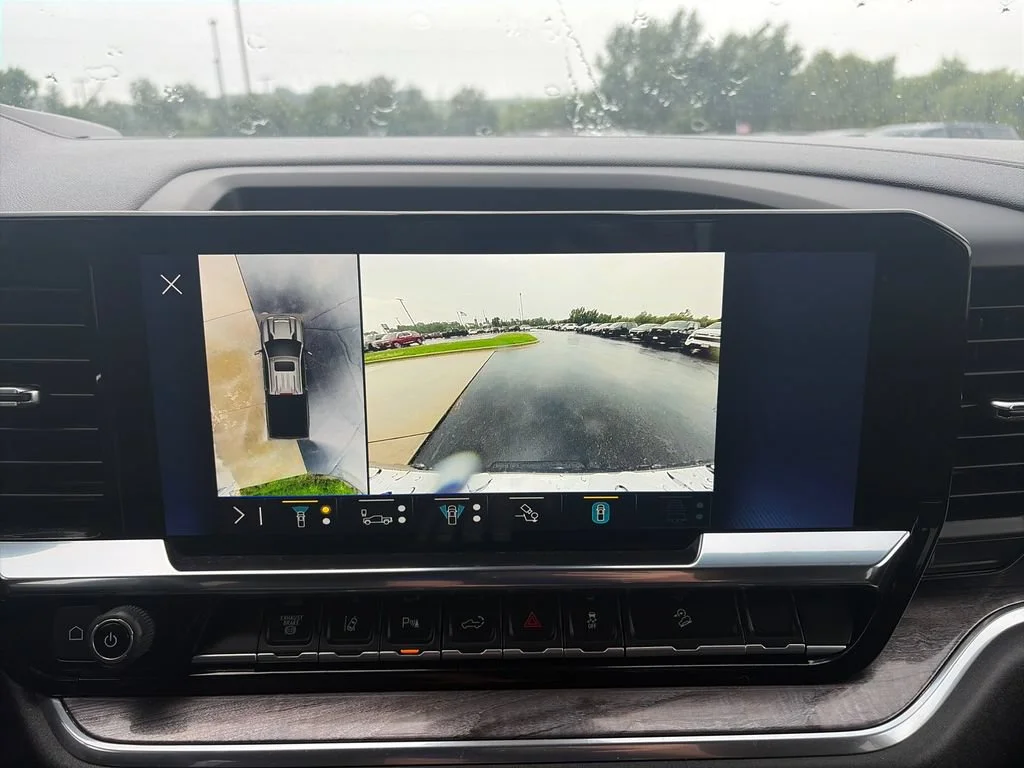 2025 Chevrolet Silverado 2500HD LTZ - Photo 19