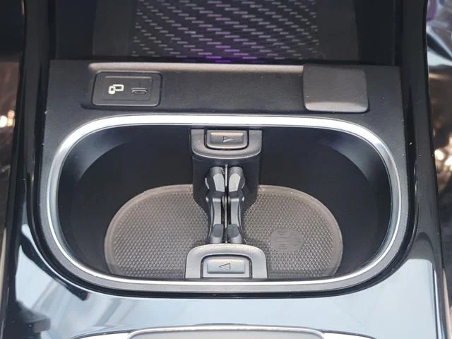 Used 2020 White Mercedes-Benz CLA 250 image 23
