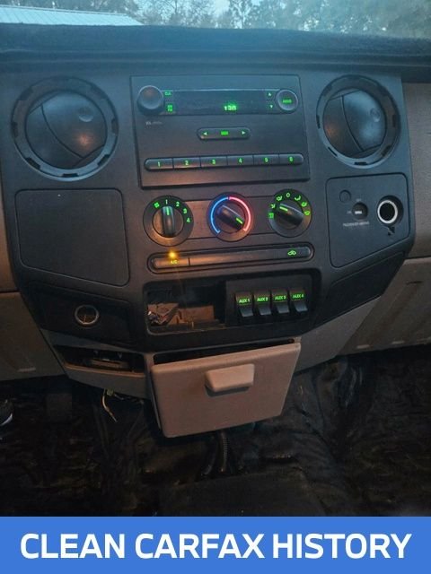 Used 2008 White Ford XL image 3