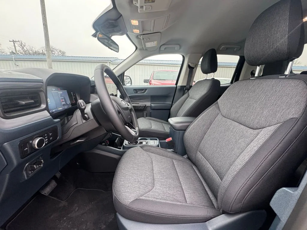 New 2025 Shadow Black Ford XLT image 2