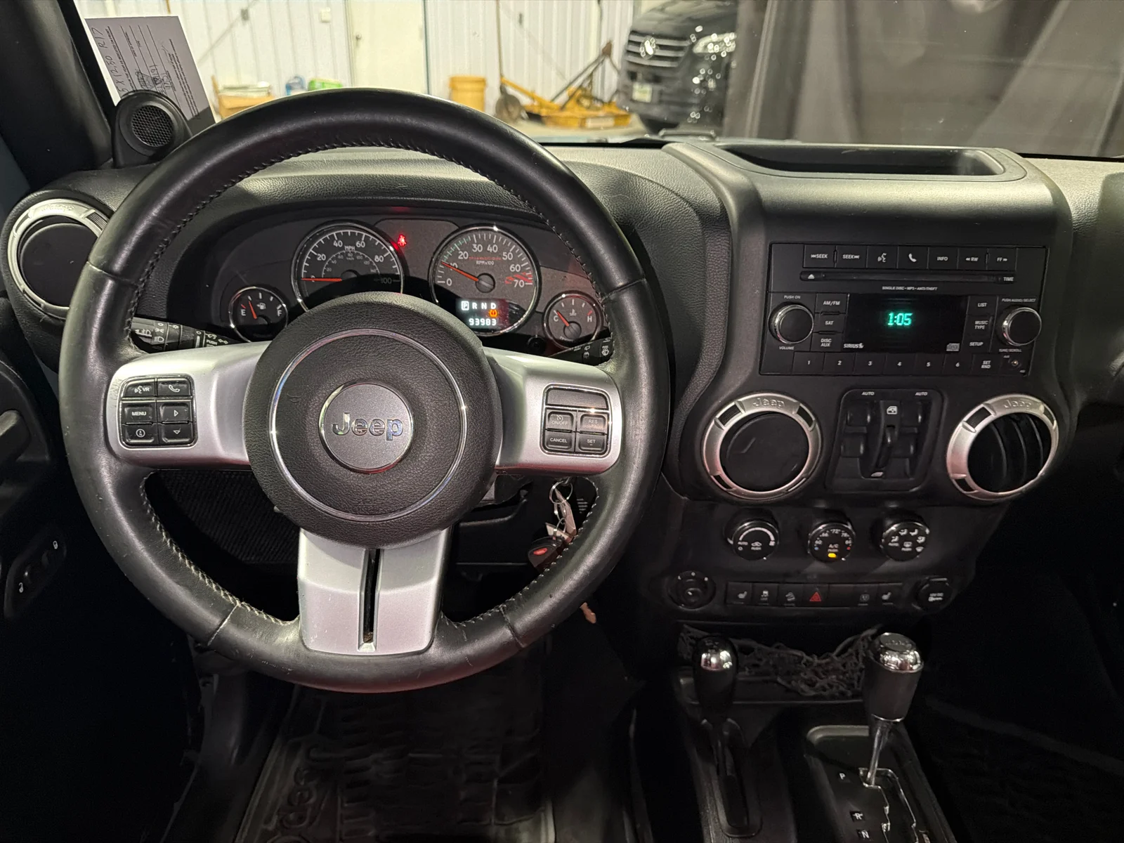 Used 2014 Anvil Clear Coat Jeep Rubicon X image 18