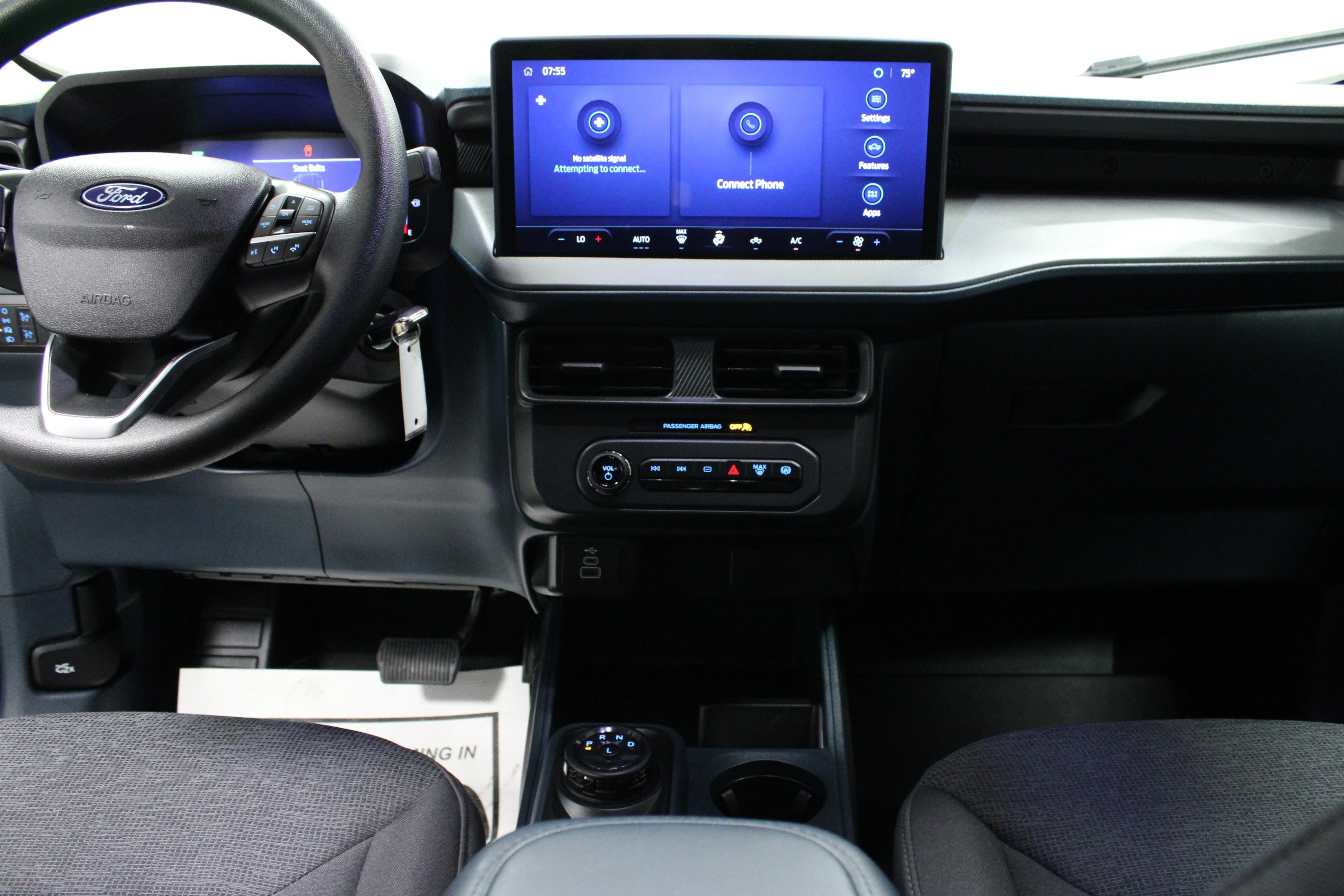Used 2025 Oxford White Ford XL image 18