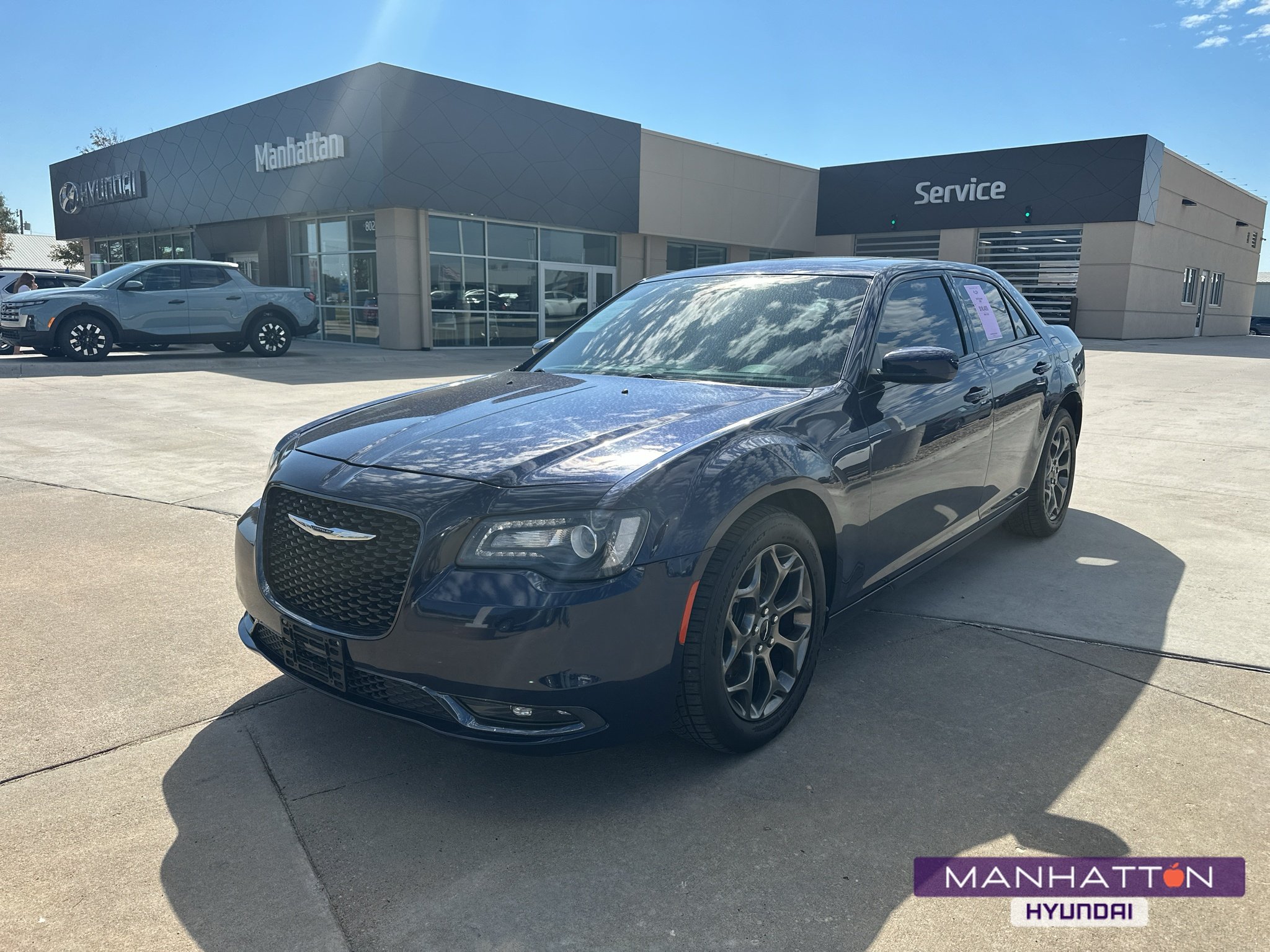 Used 2016 Jazz Blue Pearlcoat Chrysler Base image 1