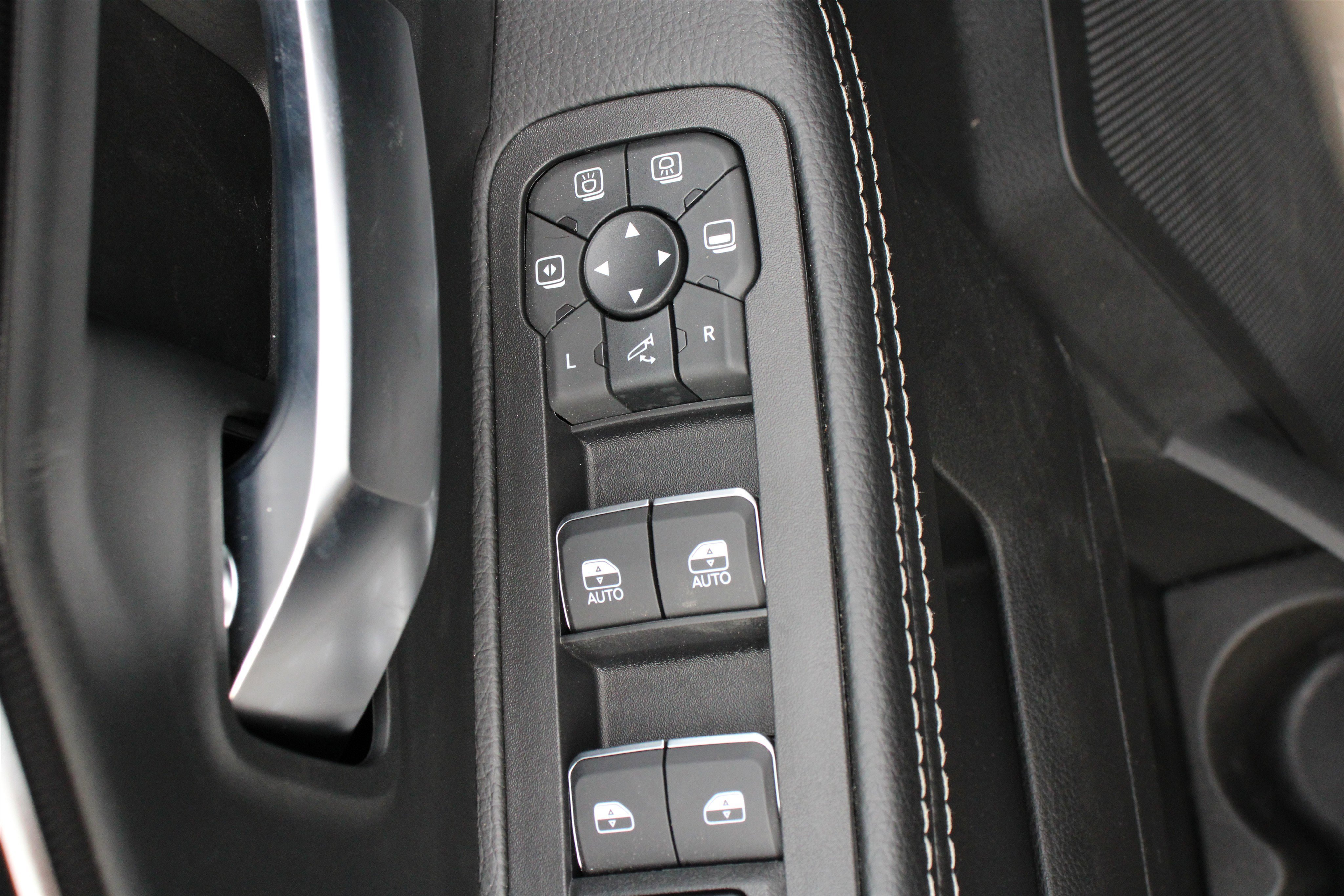 2026 RAM 2500 Power Wagon - Photo 8