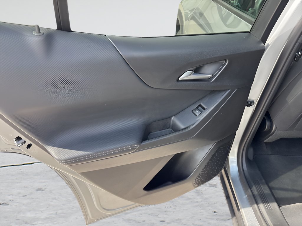 2026 Chevrolet Equinox LT - Photo 13
