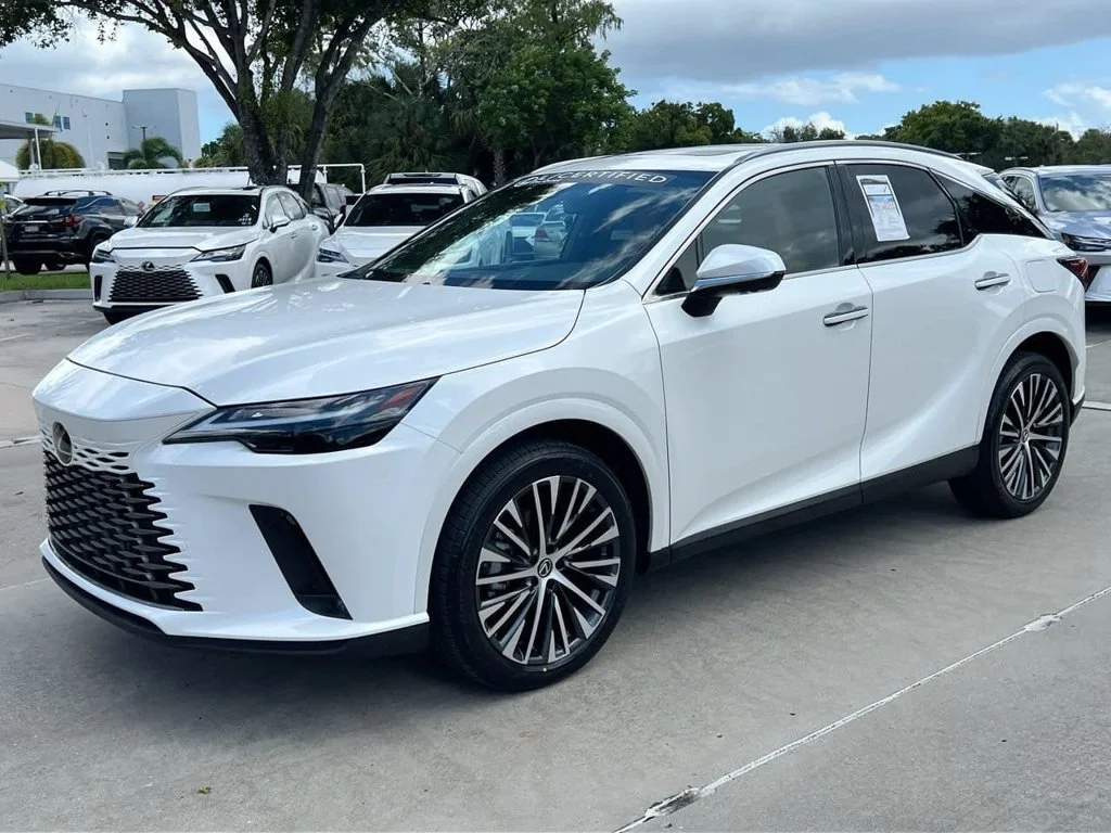 Certified Used 2023 EMINENT WHITE PEARL Lexus 350 Premium Plus image 3