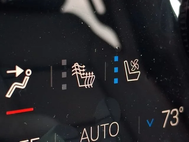 New 2026 Sterling Metallic GMC AT4 image 23
