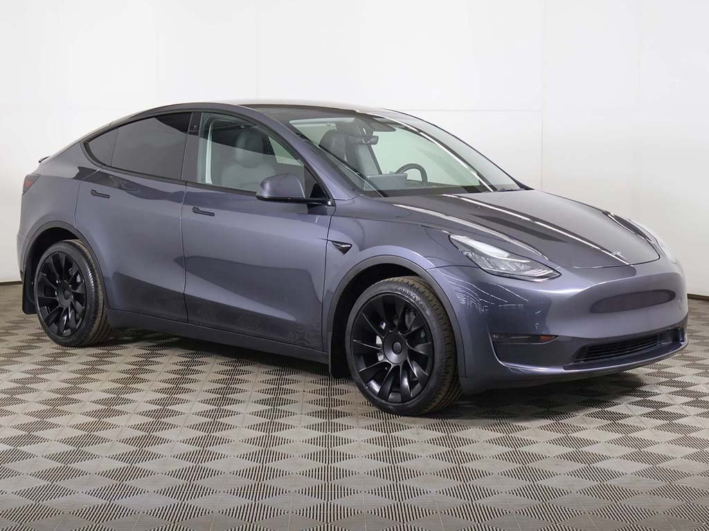 Used 2023 Tesla Model Y Long Range with VIN 7SAYGDEE5PA091997 for sale in Streetsboro, OH