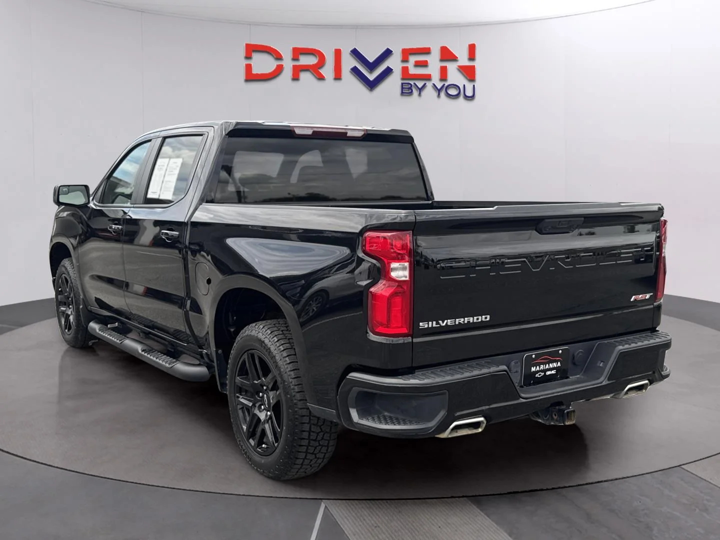 Used 2023 Black Chevrolet RST image 3