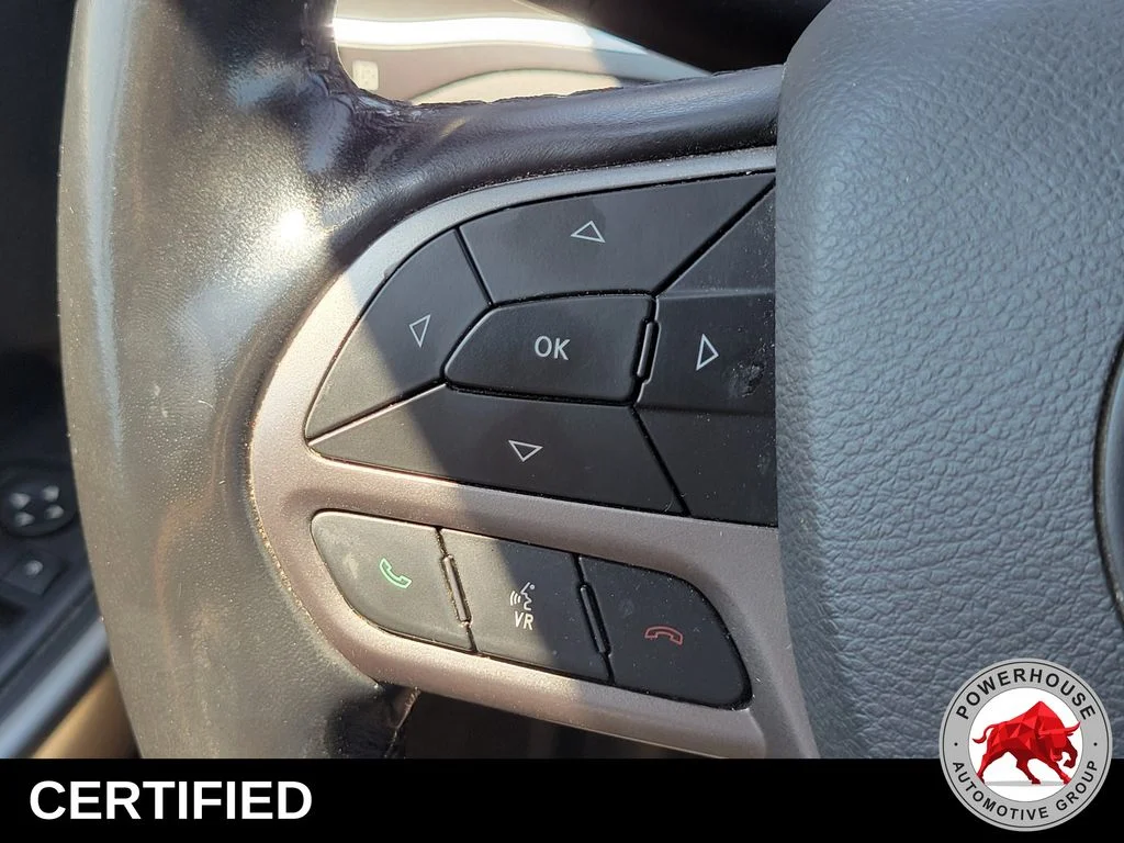 Used 2020 Gray Jeep Latitude Plus image 28