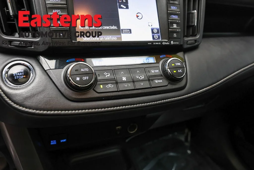 Used 2016 Black Toyota XLE image 20
