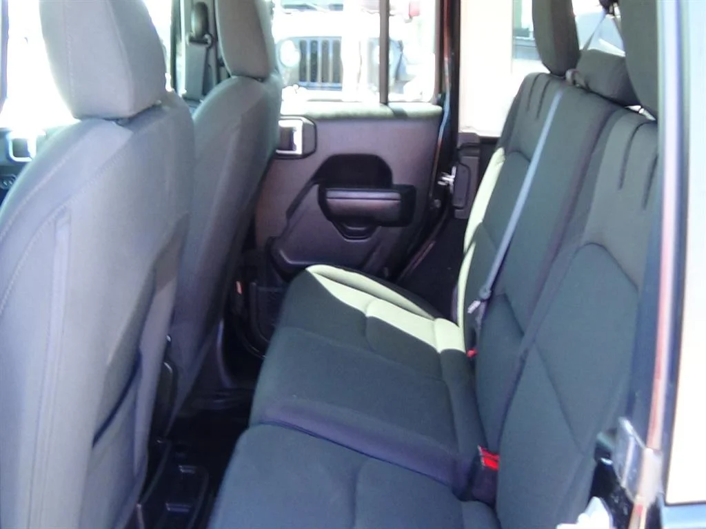 Used 2023 Black Clear Coat (px8) Jeep Sahara 4xe image 12