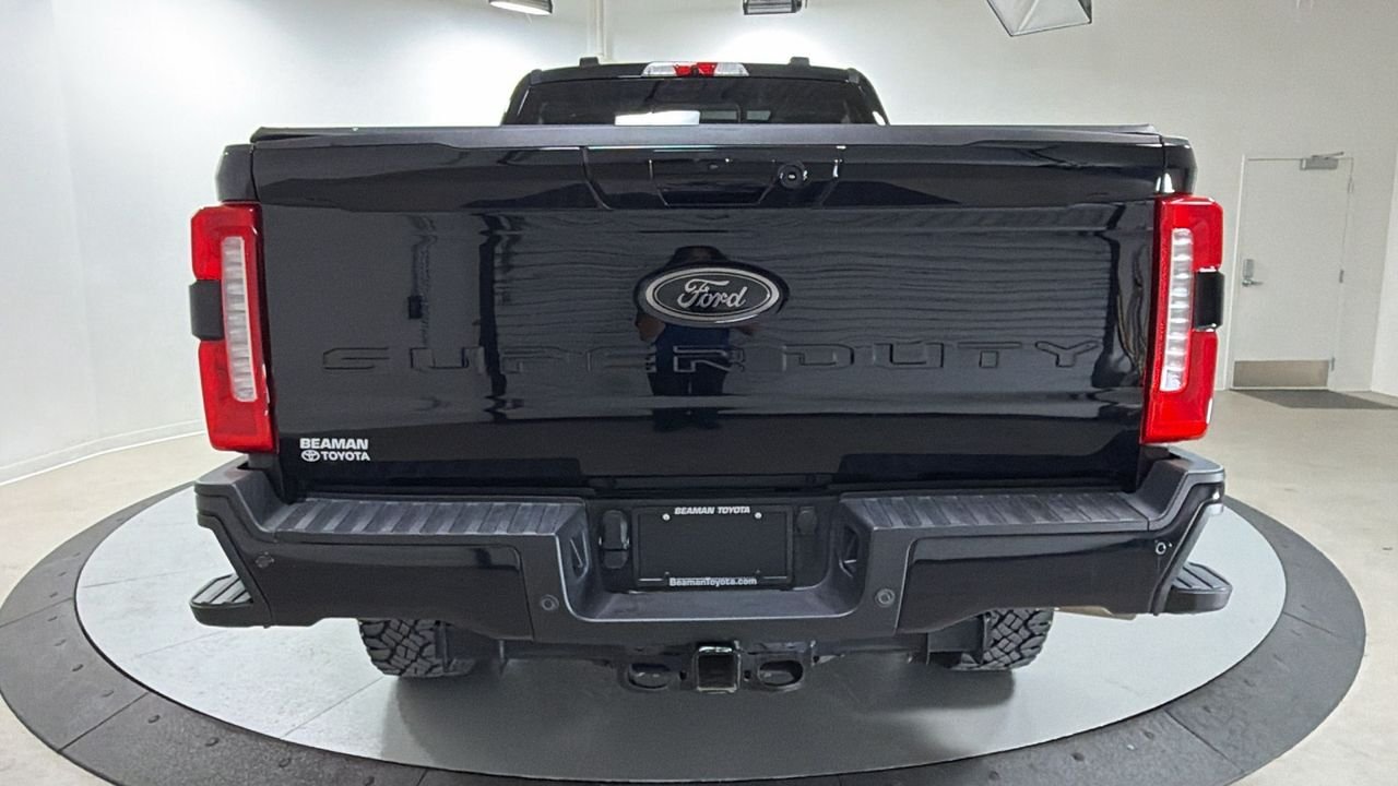 Used 2024 Black Ford Lariat image 4