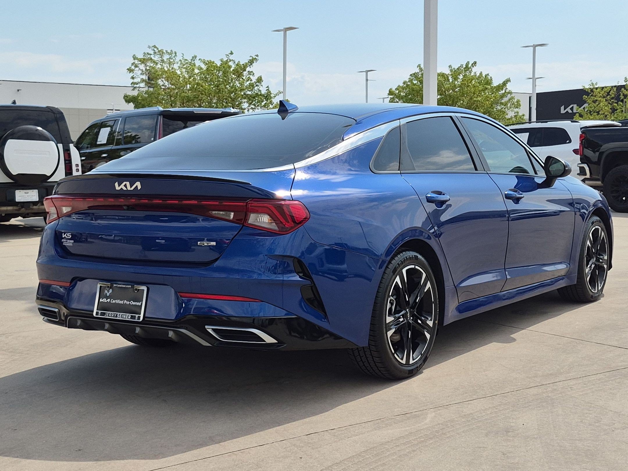 Used 2024 Sapphire Blue Kia GT-Line image 5