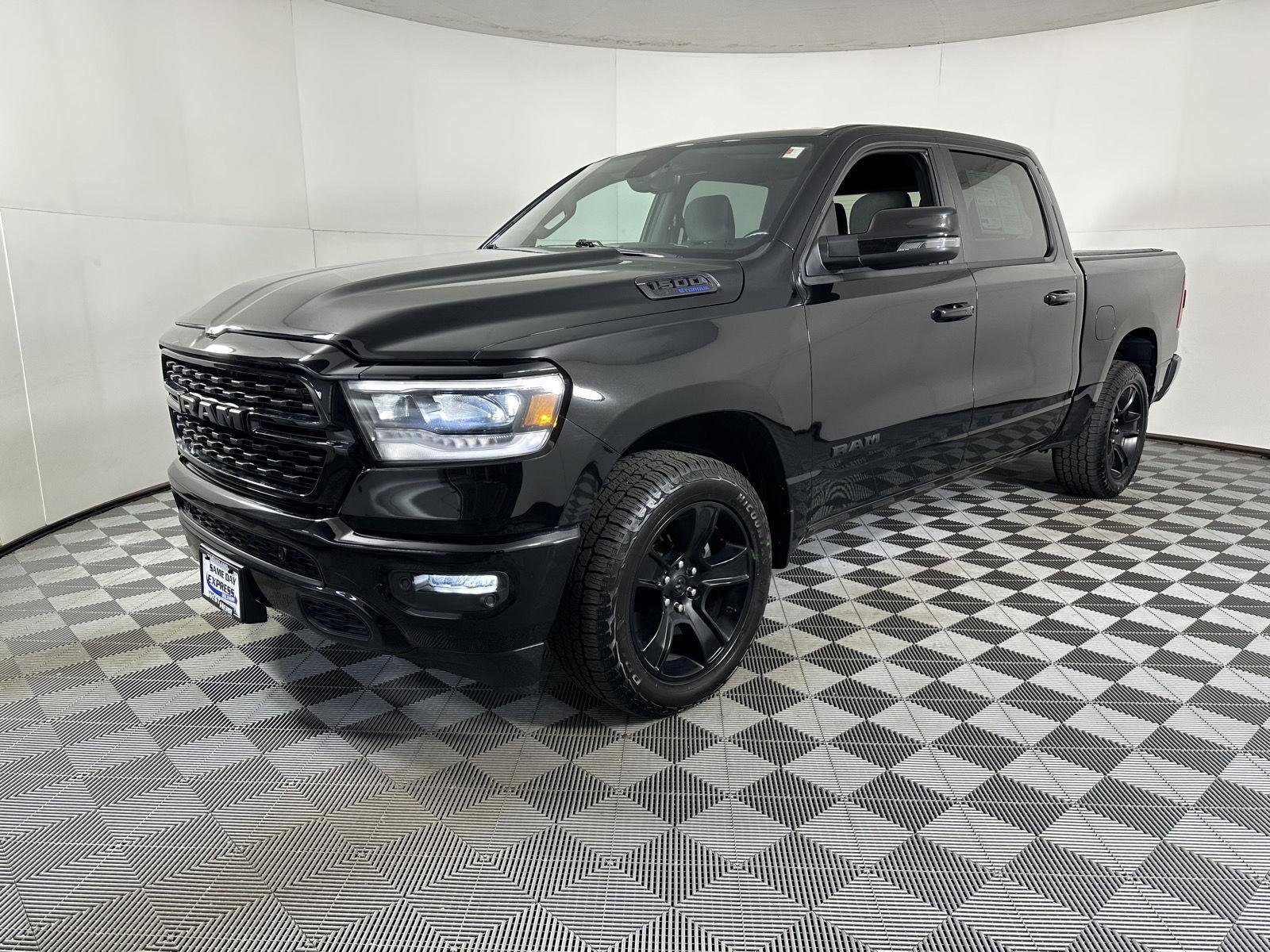 Used 2023 Diamond Black Crystal Pearlcoat Ram Big Horn image 4