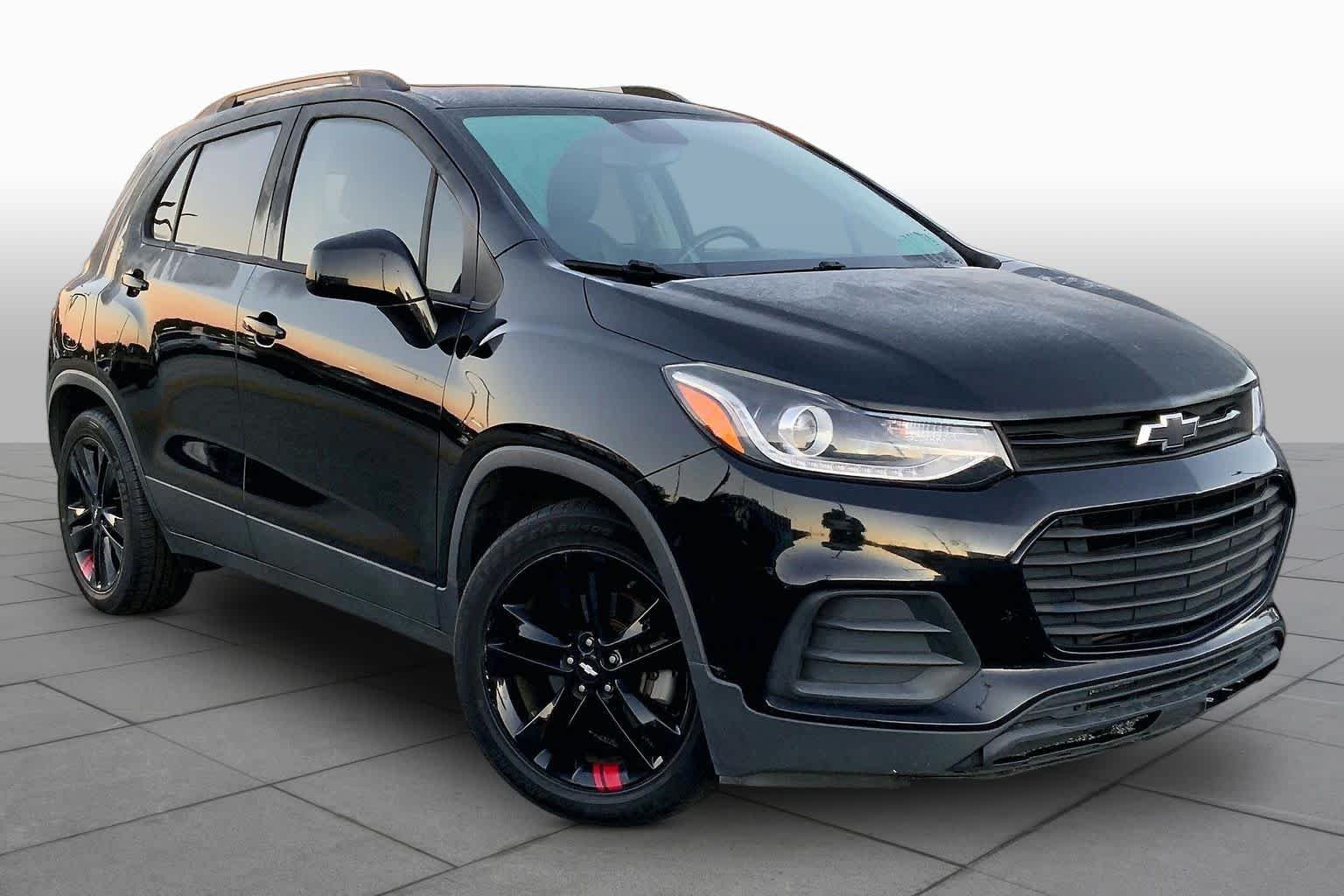 Used 2020 Mosaic Black Metallic Chevrolet LT image 3