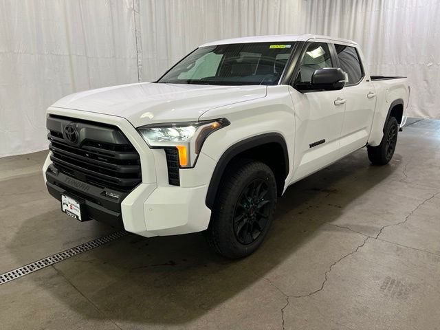 New 2026 Ice Cap Toyota  SR5 image 7