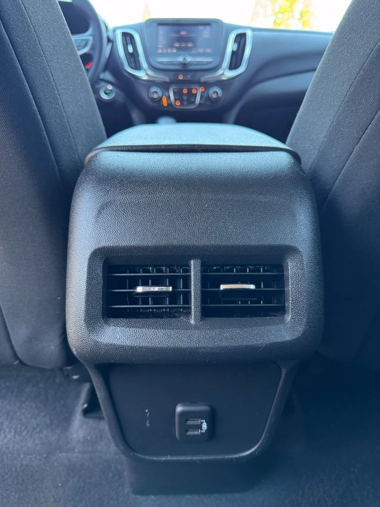 Used 2022 Blue Glow Metallic Chevrolet LT image 27