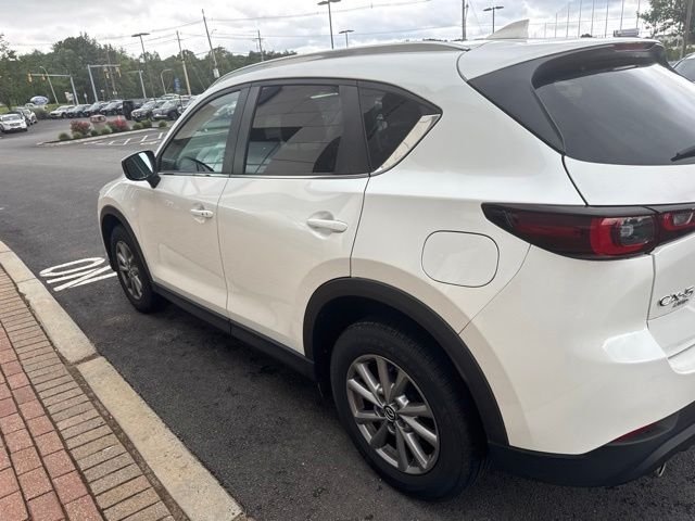 Used 2022 White Mazda 2.5 S Preferred Package image 6