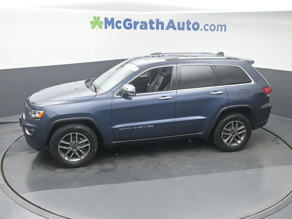 Used 2020 Blue Jeep Limited image 24
