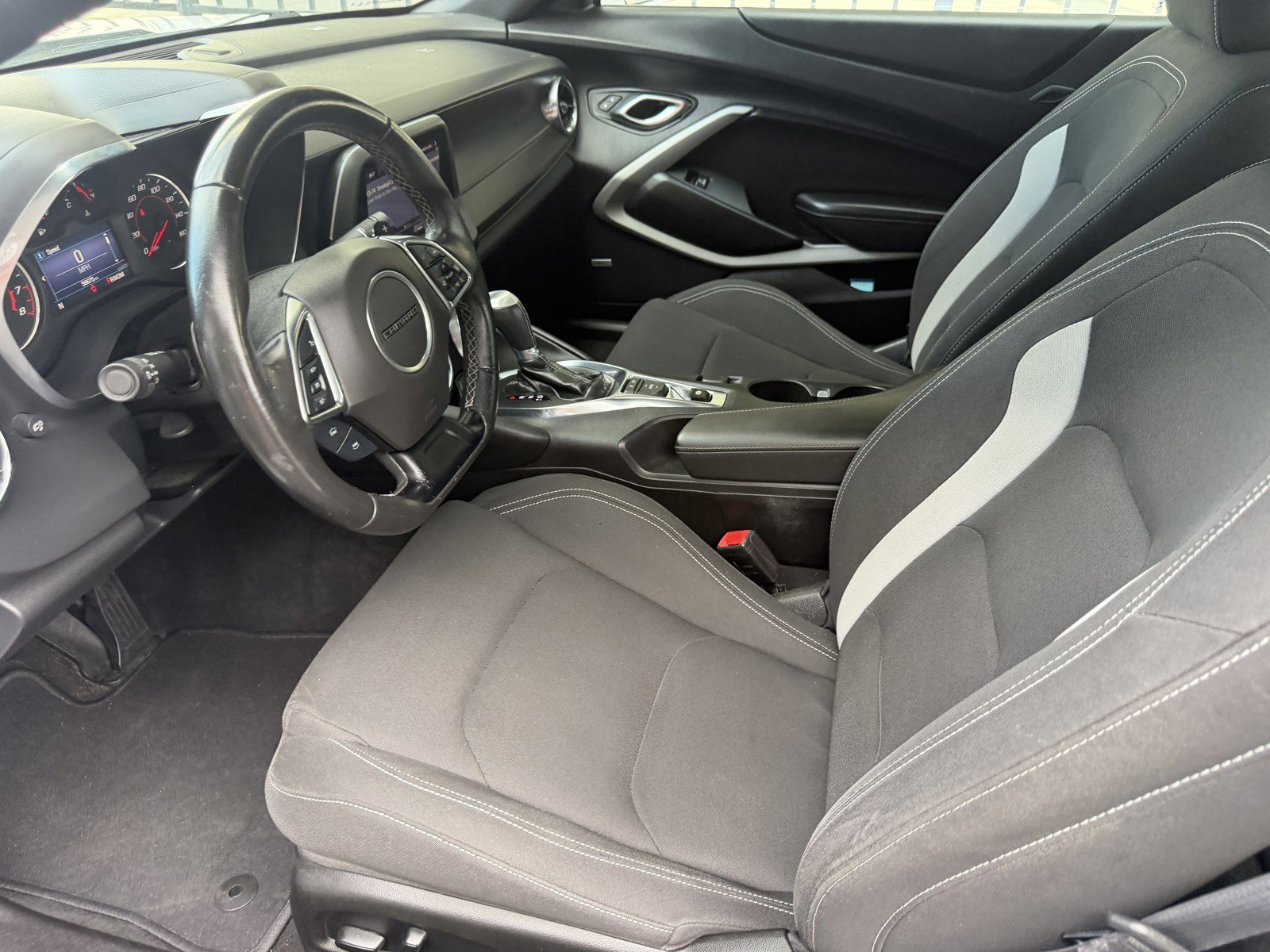 Used 2022 Summit White Chevrolet 1LT image 17