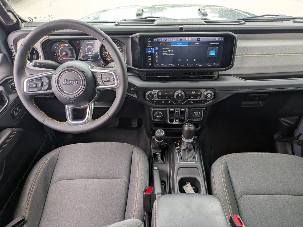 Used 2024 Gray Jeep Sahara image 14