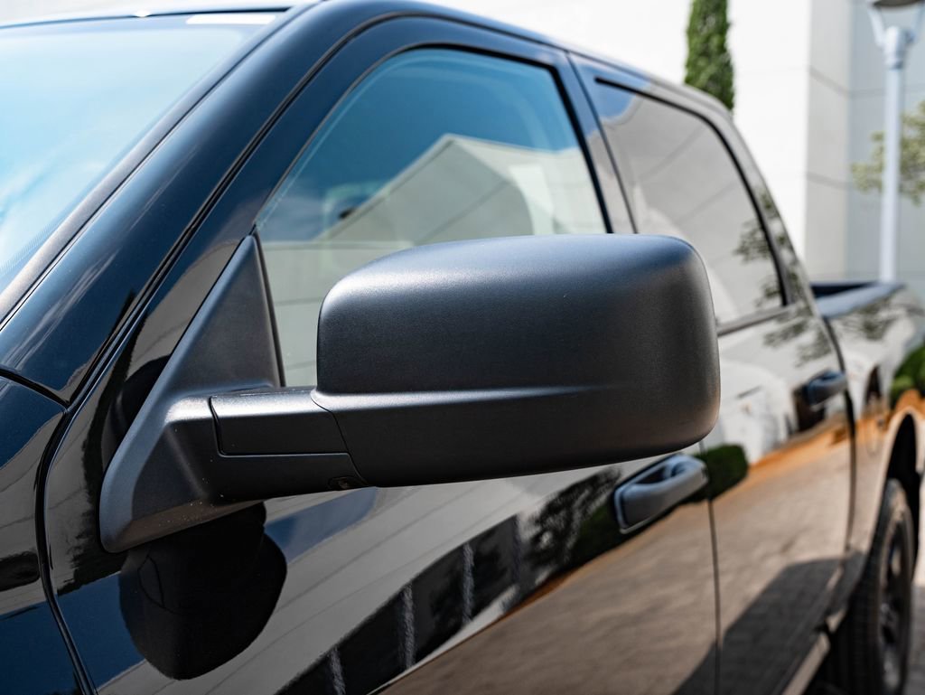 Used 2023 Diamond Black Crystal Pearlcoat Ram Tradesman image 16
