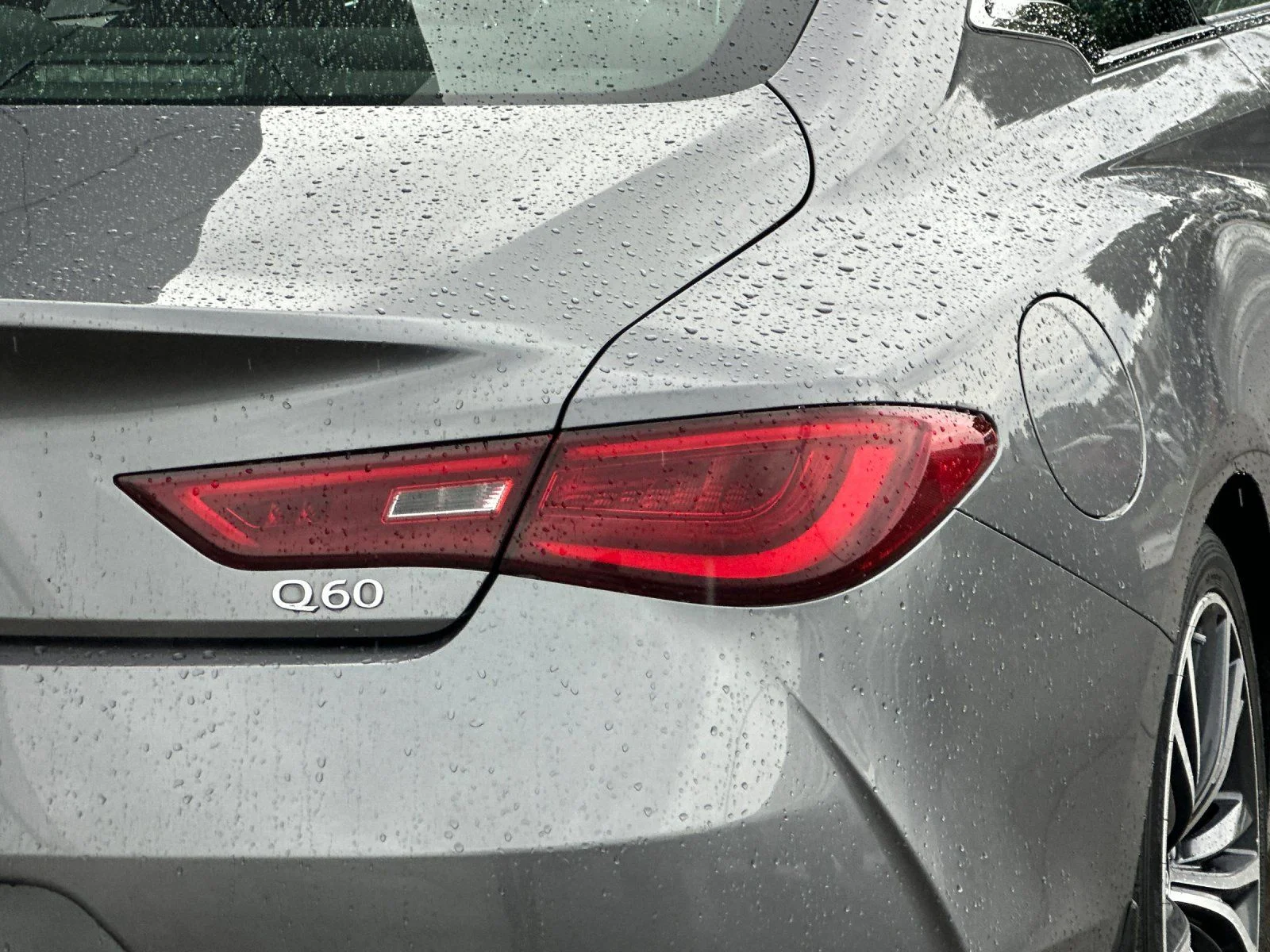 Used 2018 Graphite Shadow INFINITI 3.0t LUXE image 25
