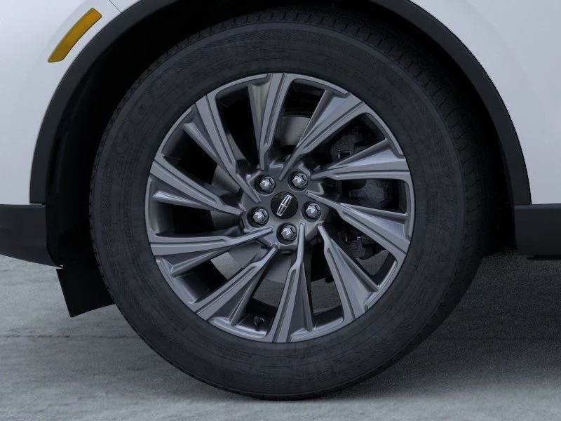 New 2026 White Lincoln Premiere image 19