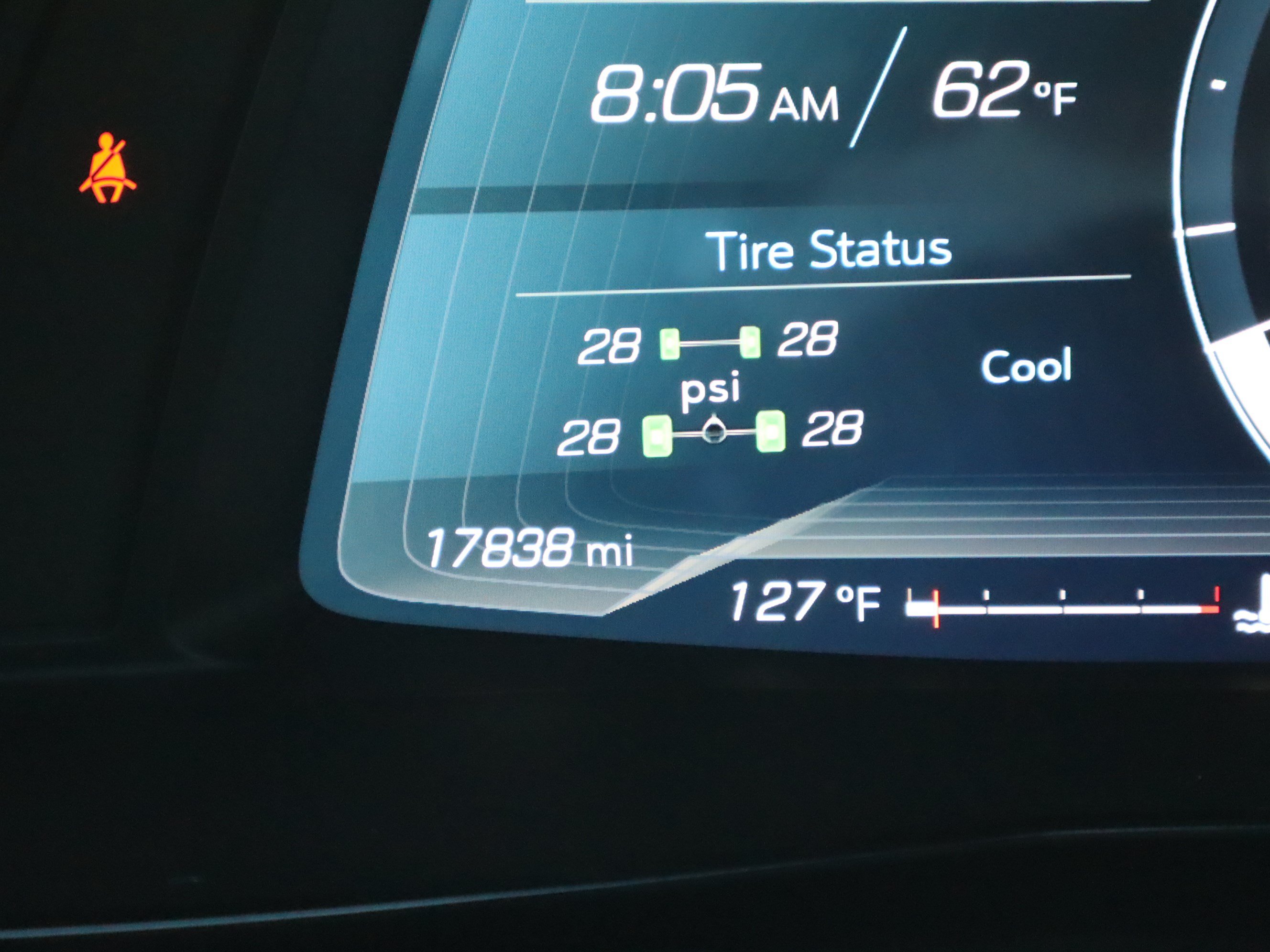 Used 2024 Arctic White Chevrolet 3LT image 22