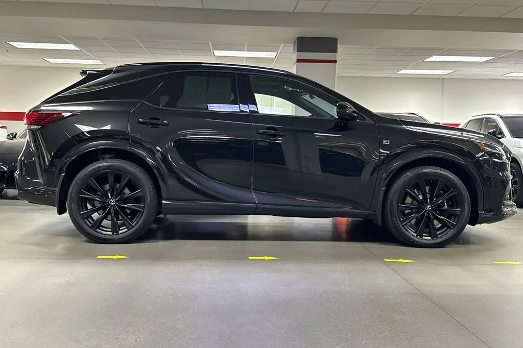 Used 2024 Black Lexus 500h F SPORT Performance image 3
