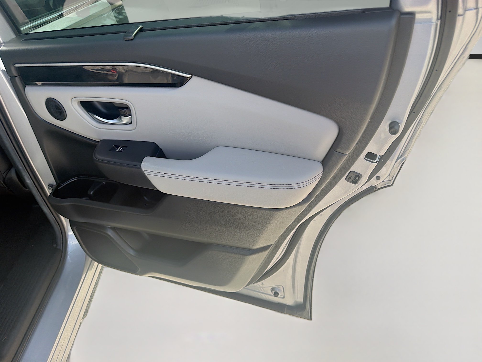 2025 Honda Pilot EX-L - Photo 30