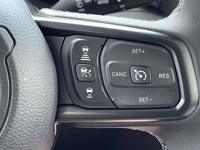 Used 2026 Bright White Clearcoat Jeep Sport S image 17