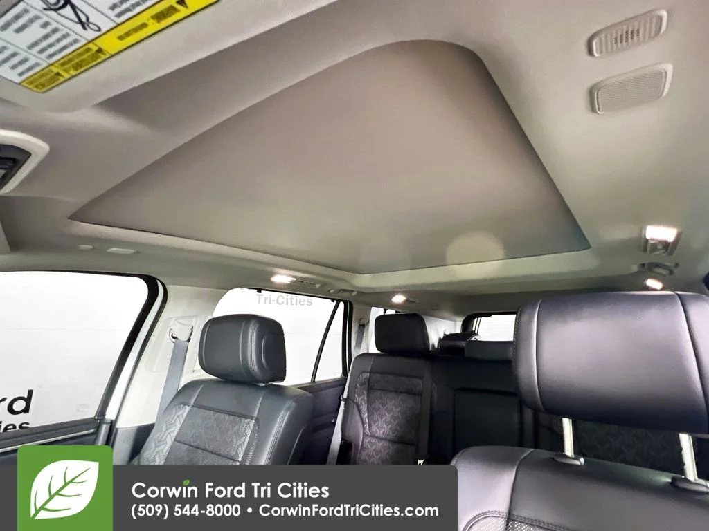 Used 2024 Wind Chill Pearl Toyota Limited image 26
