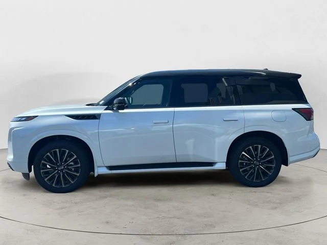 New 2026 Black INFINITI AUTOGRAPH image 8
