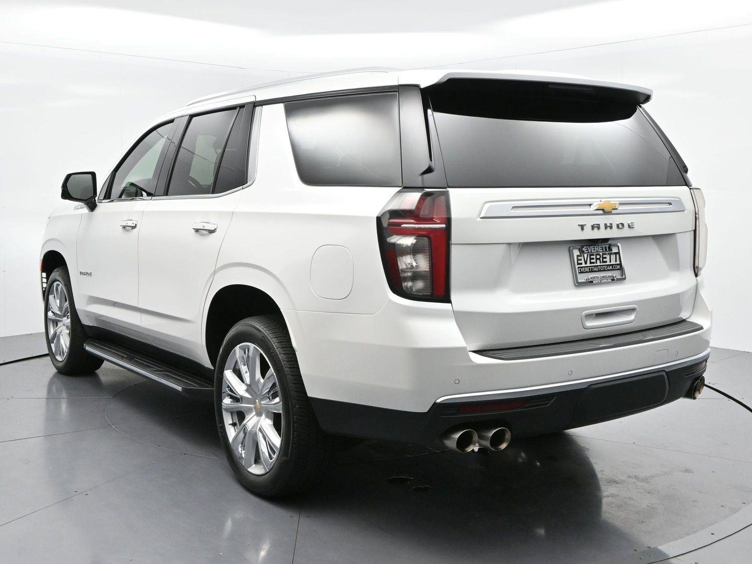 Used 2024 Iridescent Pearl Tricoat Chevrolet High Country image 5