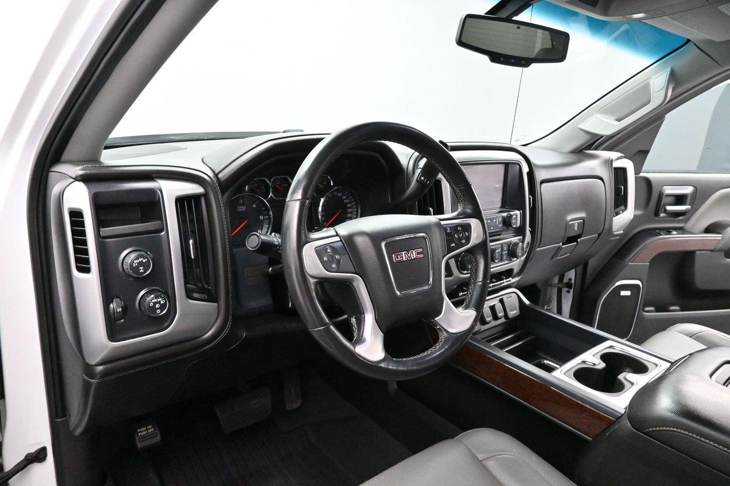 Used 2018 Summit White GMC SLT image 16