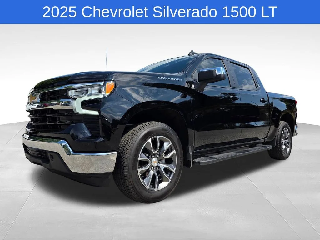Used 2025 Black Chevrolet LT image 10