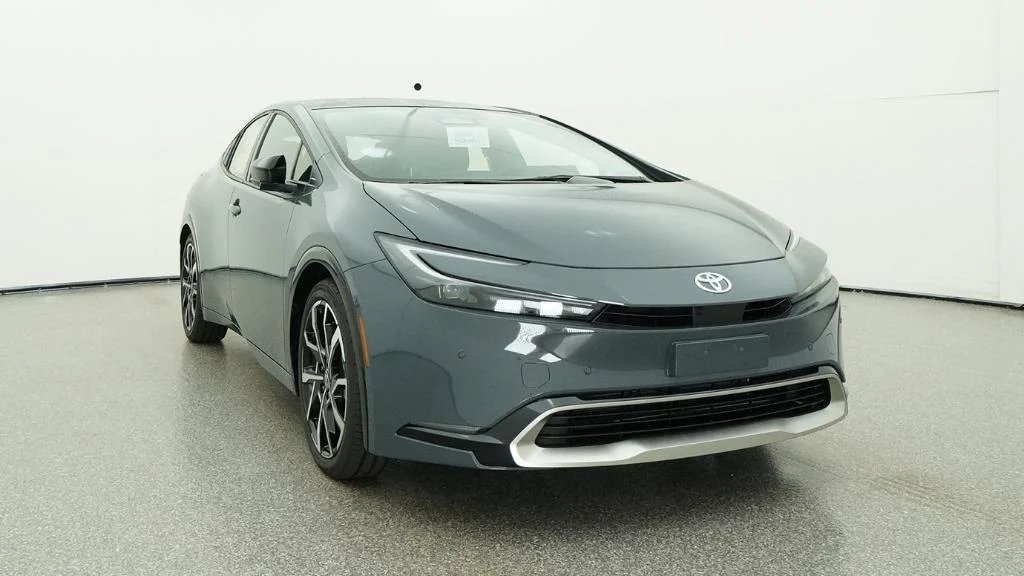 New 2026 Guardian Gray Toyota XSE Premium image 4