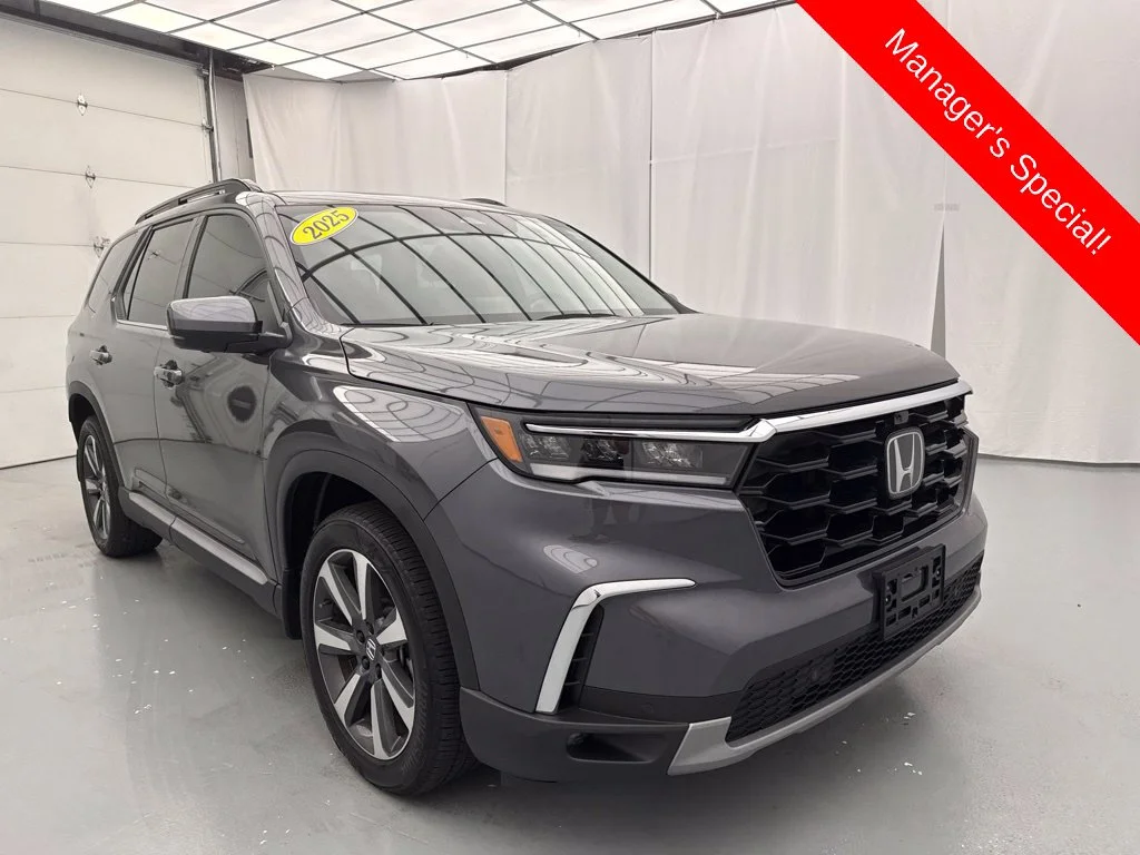 Used 2025 Modern Steel Metallic Honda Elite image 1