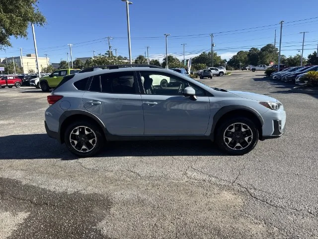 Used 2019 Gray Subaru 2.0i Premium image 4