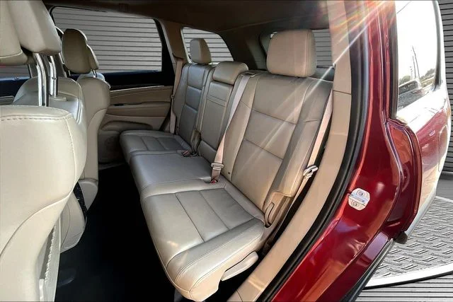 Used 2021 Red Jeep Limited image 22