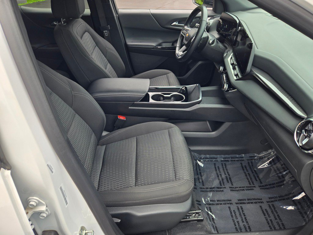 2025 Chevrolet Equinox LT - Photo 6