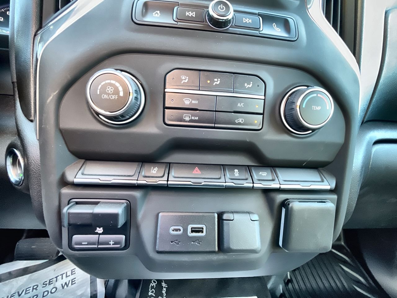 2025 Chevrolet Silverado 3500 HD Work Truck - Photo 32